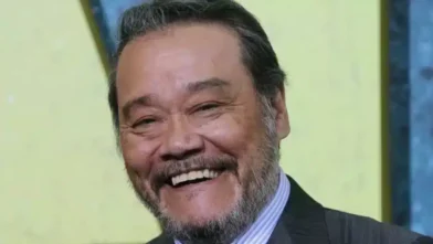 Toshiyuki Nishida, film, TV, müzik ve tiyatro alanlarındaki geniş kariyeriyle onlarca yıldır eğlence dünyasında önemli bir yere sahip