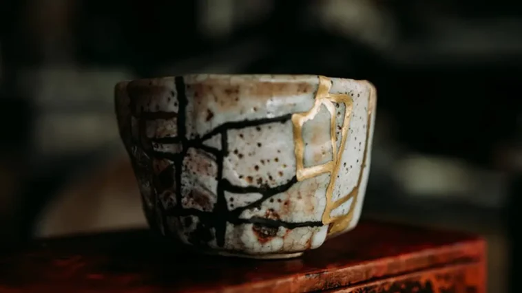 Kintsugi