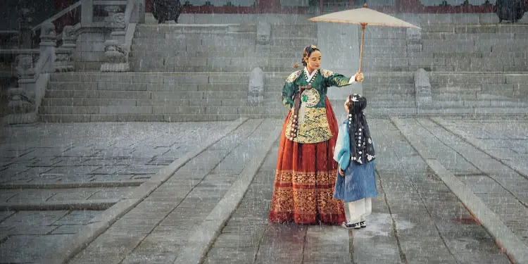 Under the Queens Umbrella Under the Queen's Umbrella